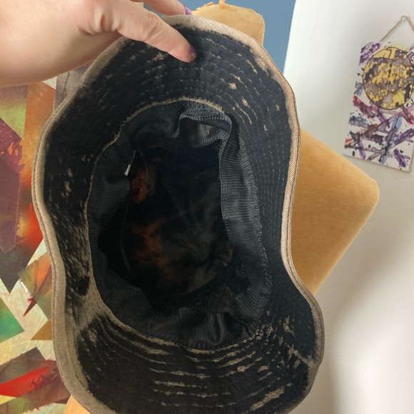 CUSTOM BLEACH DYE bucket hat - Picture 7 of 8